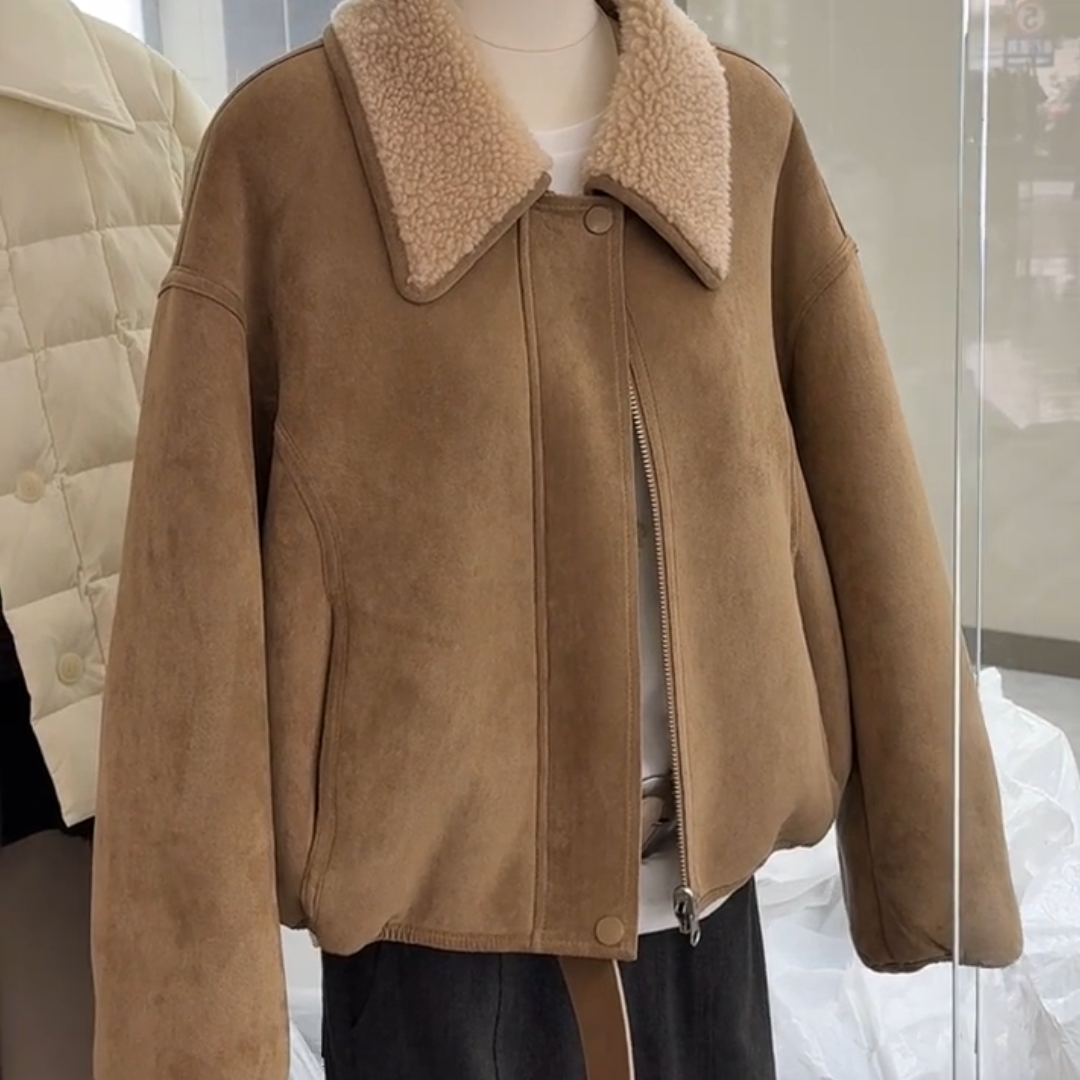 欧货高端独特漂亮翻领羊羔毛外套