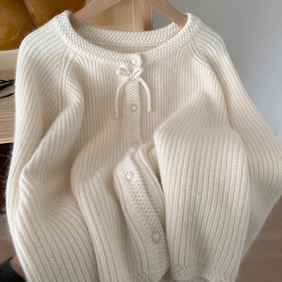 韩系设计感温柔慵懒风系带针织衫