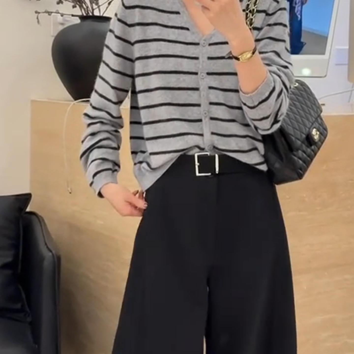 2025年新款设计感小众开衫上衣女