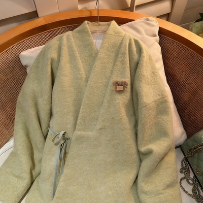 冬季加厚复古绿明制汉服大衣秋冬