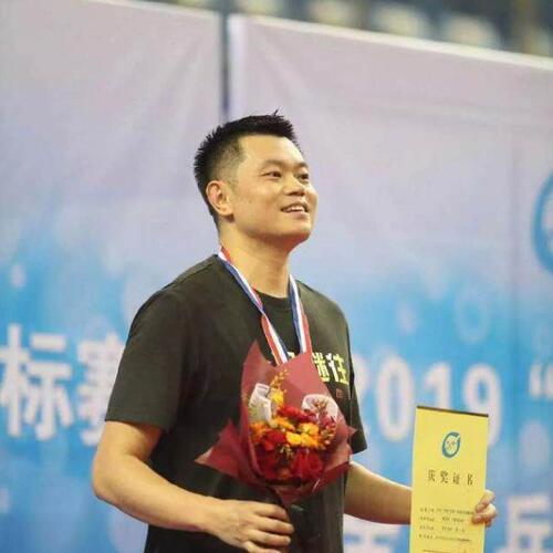 北京航天典驰套胶侯英超用内能D版乒乓球胶皮特制亲笔签名
