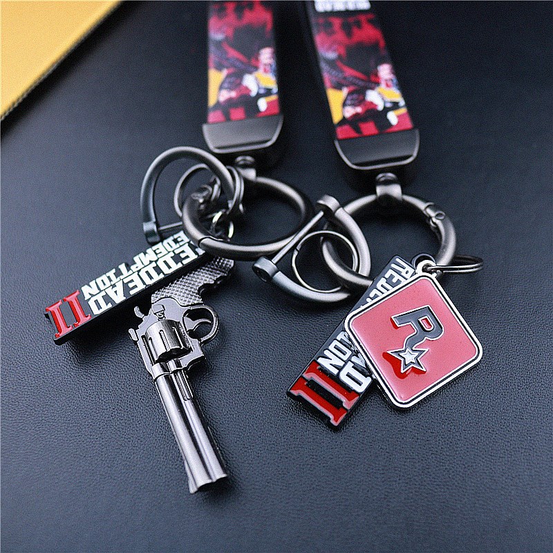 荒野大镖客合金挂件大表哥左轮吊坠汽车皮革钥匙链R星包饰品礼物