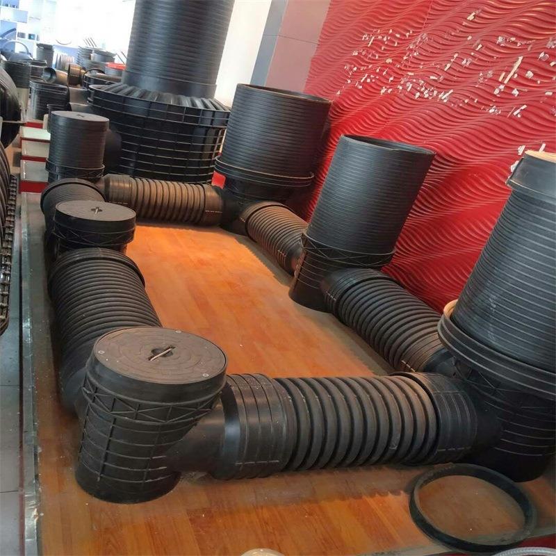 90度波纹管检查井工程自来水污水排水用HDPE塑料三通四通检查井