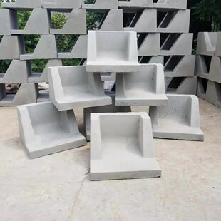 水簸箕缓冲白色花岗岩下水雨石雨水斗水泥落接水排水管接头盖板