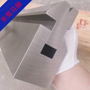 马赫V6V8V12双折边下模具 10年老厂 爱克插深拍平折弯下模具配件