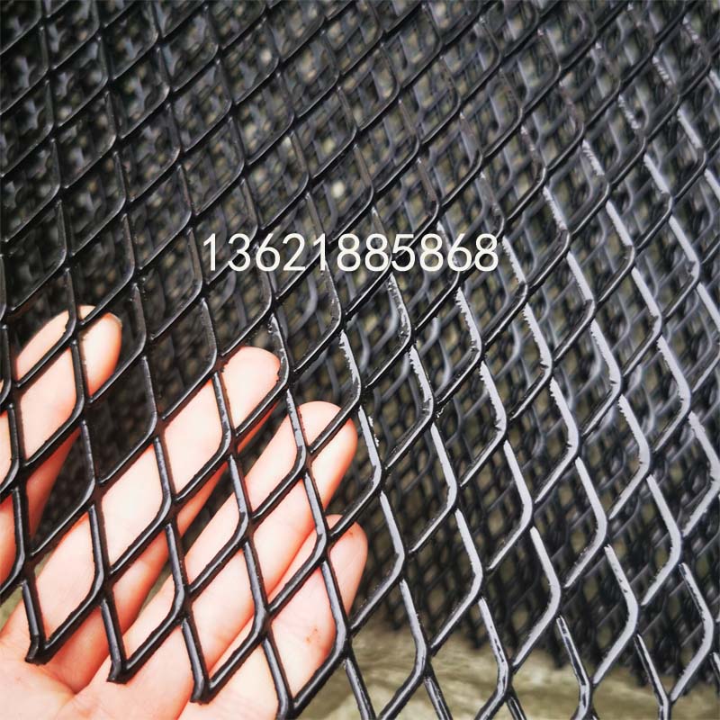 钢板网菱形网格加粗门头装饰幕墙吊顶网黑色烤漆菱形铁网现货供应