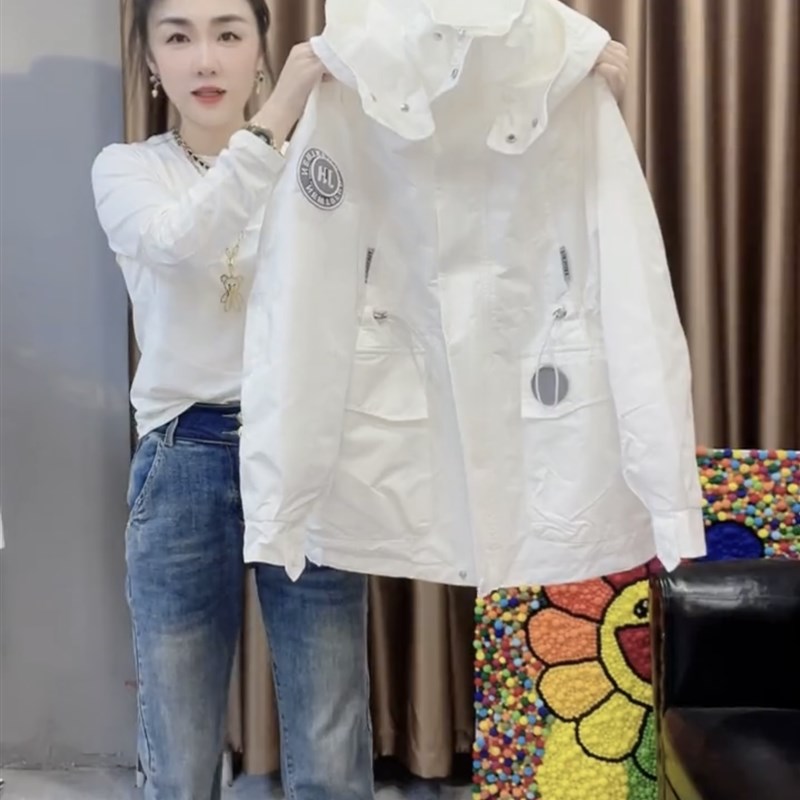 中长款时尚贴标夹棉风衣女欧货2024春秋新款宽松抽绳收腰气质外套