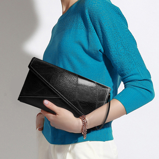 夹包2021新款大容量信封手包手拎手拿包女小包两用手腕气质手抓包