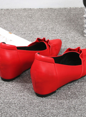 内增高豆豆鞋2021秋季新款皮鞋红色C瓢鞋小码女鞋31 32 33坡跟单