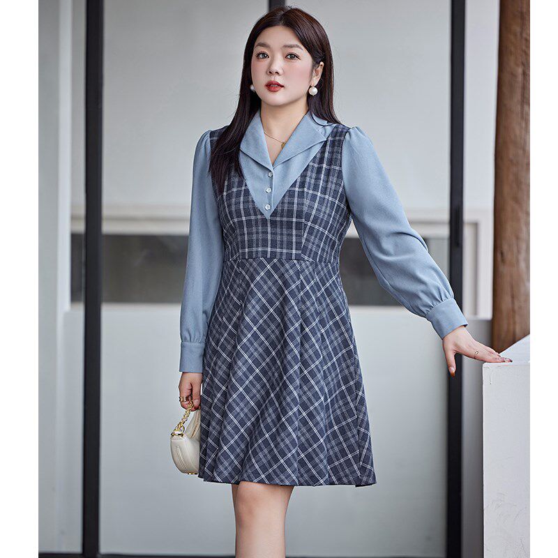 大码女装2024年秋冬新款学院风衬衫假两件格子显瘦胖MM连衣裙百褶