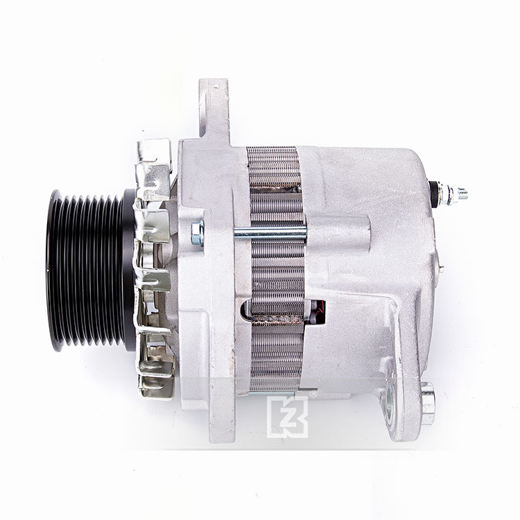 适用挖土机 PC120-6/5 100-5/6/7 4D95/4D102引擎发电机