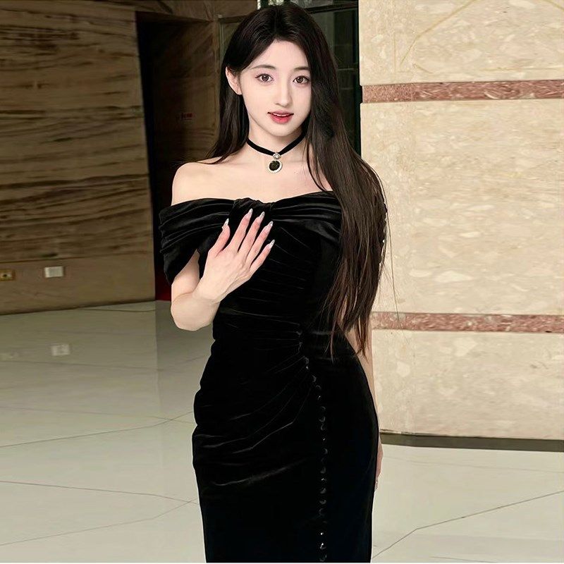 宴会晚礼服裙女2024新款轻奢小众高级感主持人鱼尾显瘦演出服黑色