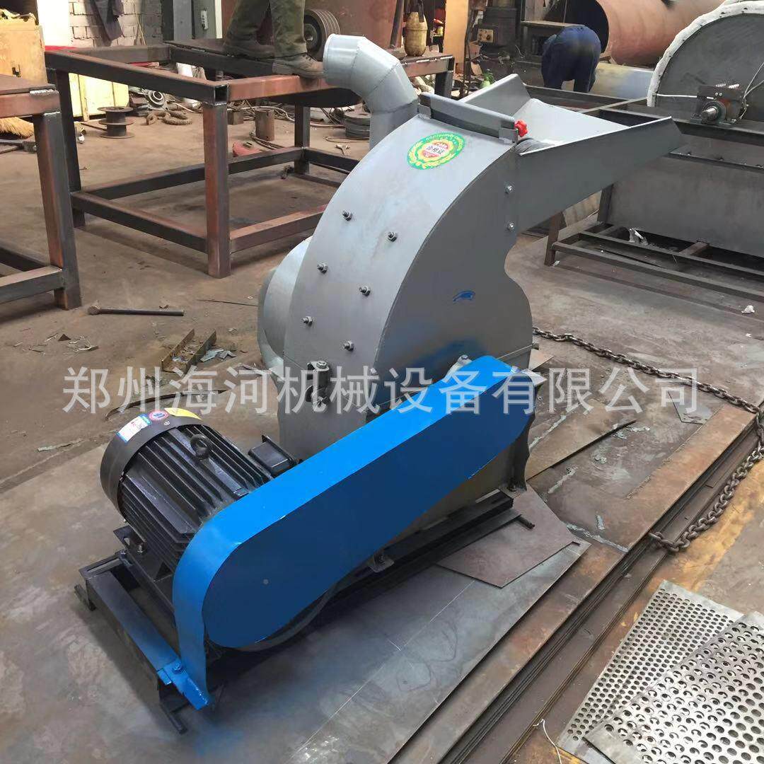 泡沫板粉碎粒，拆制作500型免保温一体板 泡沫颗碎绿豆粉大小机器