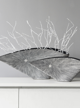 意式现代极简轻奢高档抽象艺术摆件玄关电视柜客厅家居装饰品花瓶