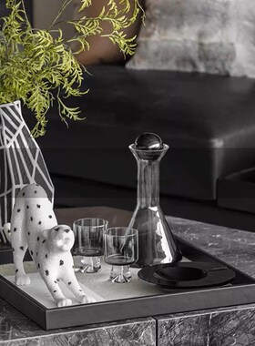 现代轻奢港式样板间黑白波点豹子极简F动物书房桌面家居装饰品摆