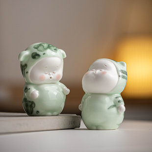 创意陶瓷小胖虎摆件生肖吉祥物可爱小猪客厅桌面玄关柜装 饰品摆设