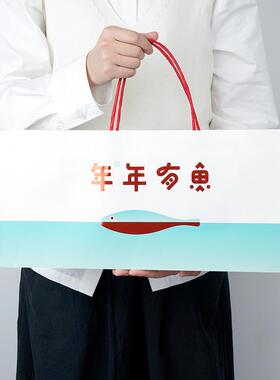 堂上燕年年有鱼装饰挂画礼盒乔迁生日礼物伴手礼客厅书房木质摆件