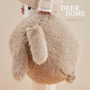 有鹿 弗斯达兔子毛绒抱枕沙发办公午睡床上靠垫宜送女生礼物家用