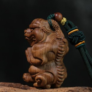 保真澳洲檀香木雕实木雕刻工艺品檀木文玩手把件神兽天禄貔貅