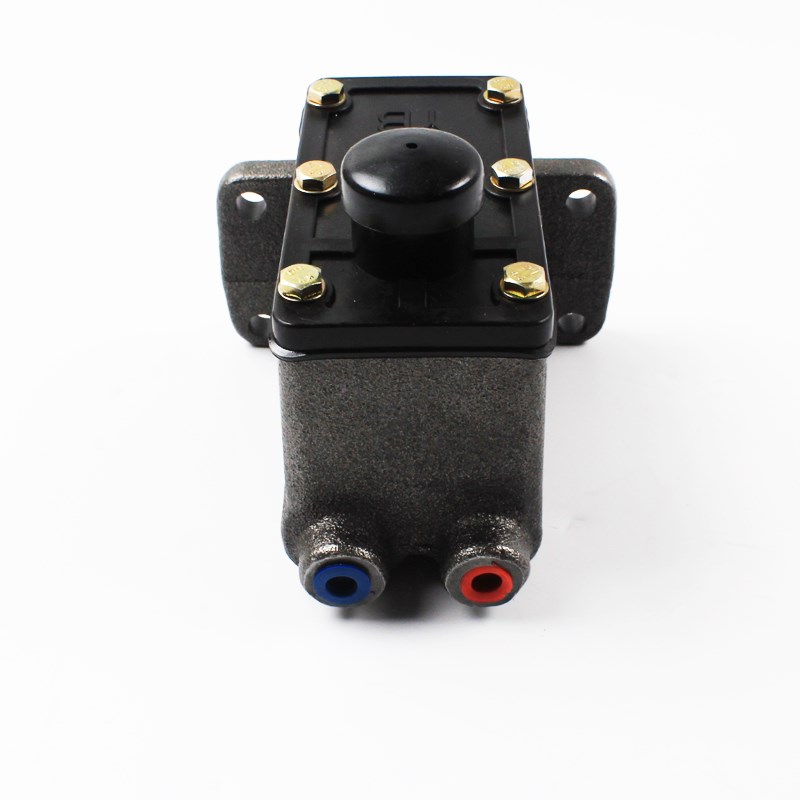 营口泵 叉车刹车离合器一体总泵 制动刹车总泵 适用老杭叉T L