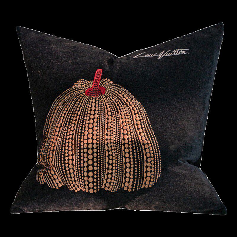 现代复古法式诧寂风中古风奶油风草间弥生波点南瓜绒布鸱鸺抱枕