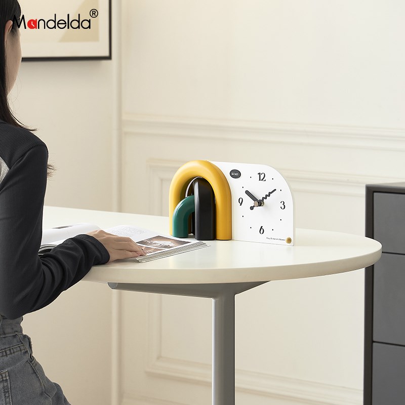 Mndeld奶油风家居客厅高级感时钟玄关入户装饰品电视柜桌面摆件