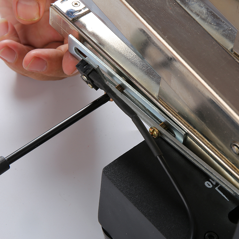 巨宏多功能通用订书机三工位智能感应重型加厚省力电动装订器