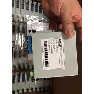 全新1分2 1比4分光器插片式1分8光分路器分纤箱插卡式