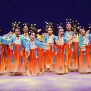 道具 铜镜 云川之舞执镜俑舞蹈演出服执镜佣表演服 小陶俑舞蹈服装