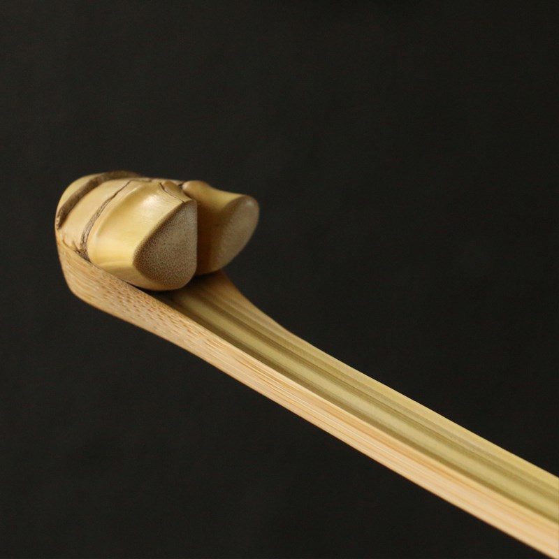 一体老玉竹东阳名家戚挺飞本工精工留青雕刻痒痒挠手把件把玩文玩