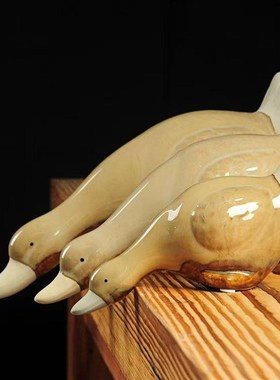 陶瓷鸭子摆件吸水鸭装饰工艺品花园创意简约家居装饰饰品桌面摆件