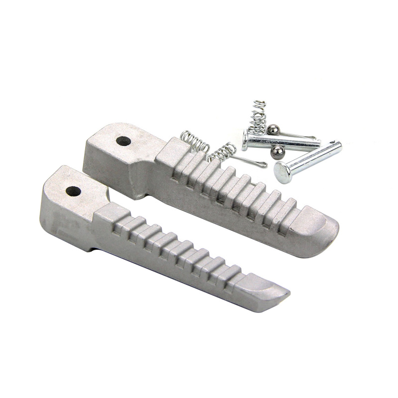 踏板车电动车小帅哥脚蹬脚踏小绵羊末站脚踏板后铝合金搁脚踩搁处