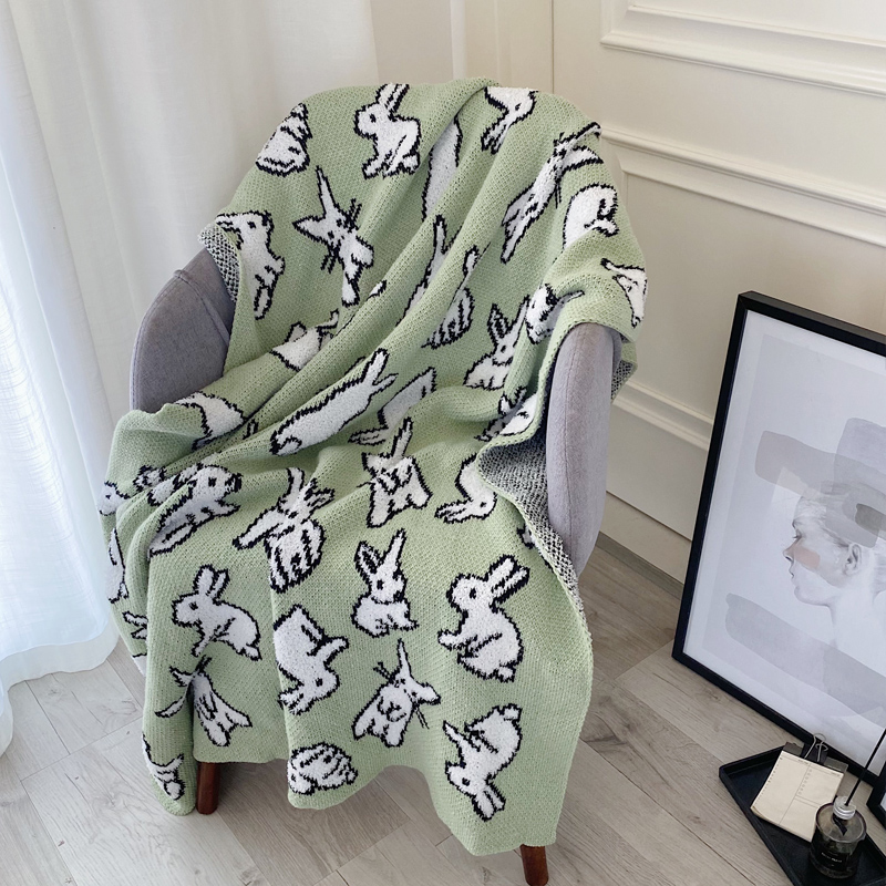 办公室午睡毯披肩毛毯冬季加厚单人毛绒保暖儿童卡通小毯子沙发毯