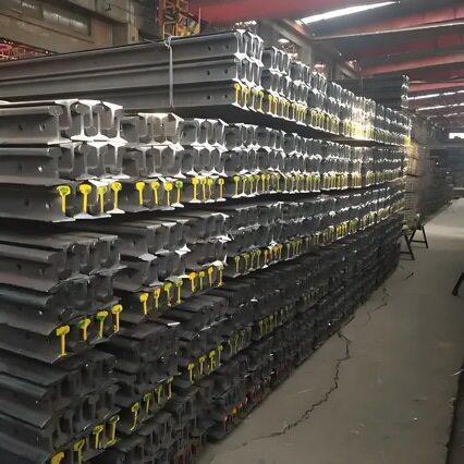 Q235轻轨QU100起重轨15kg22公斤71mn龙门吊轨QU120道轨铁轨现货