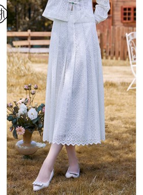 固执秋季新款复古气质蕾丝百褶a字中长款半身裙10833BQ08308
