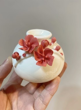 陶瓷手工捏花红色梅花瓶羊脂玉瓷水缸水培小清新花器插梅花瓷器瓶