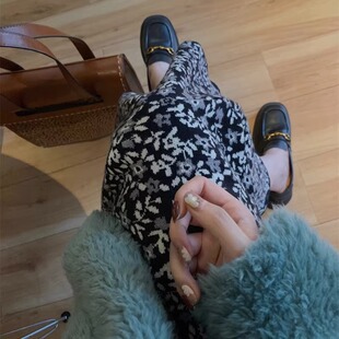 复古碎花针织半身裙秋冬新款高腰气质a字裙包裙直筒裙冬天配卫衣