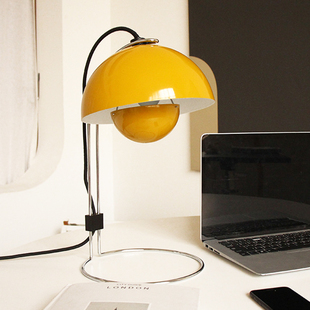 中古奶油风北欧丹麦花苞台灯创意设计师书房卧室床头氛围台灯婚房