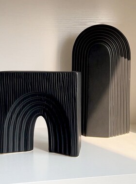 态生活 现代风书柜软装饰品酒柜黑色系艺术抽象