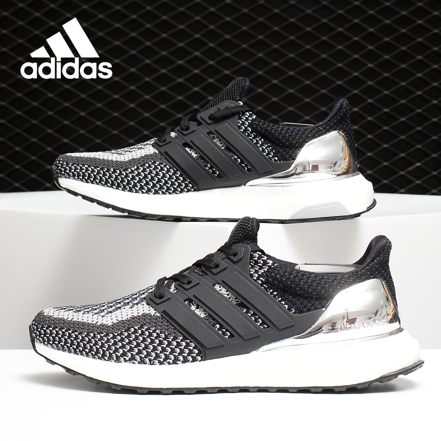Adidas/阿迪达斯正品 春秋新款UltraBOOST j大童女子跑步鞋BA9615