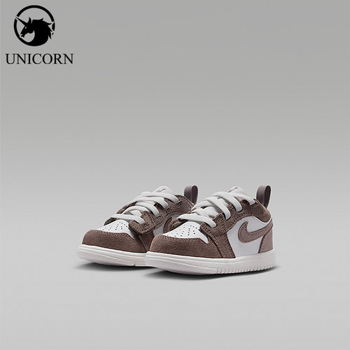 Nike/耐克正品Jordan 1婴童运动轻便透气复古休闲鞋DR9747-026