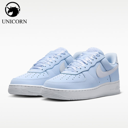 Nike/耐克正品Air Force1女士轻便减震经典低帮板鞋IR0871-400