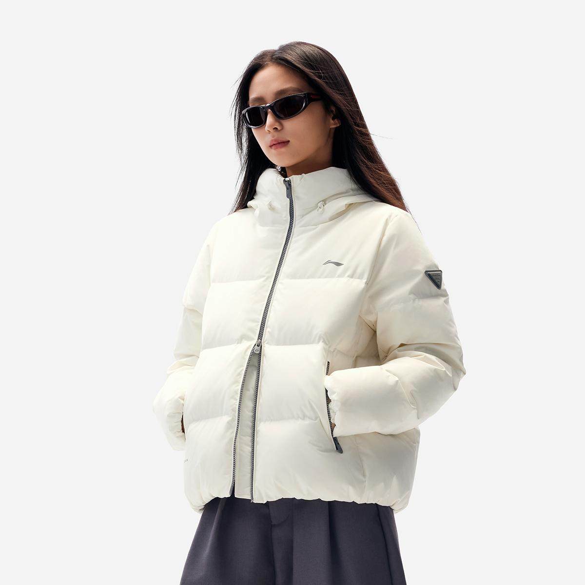 李宁正品2025新款女子防泼水抗静电短款连帽保暖羽绒服AYMV398,运动服/休闲服装,运动羽绒服,淘宝优惠券,粉丝福利购,淘宝优惠卷