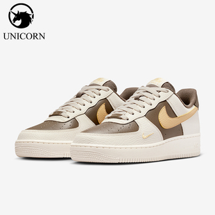 耐克正品 IR0796 Air 1女士休闲低帮系带耐磨运动鞋 030 Force Nike