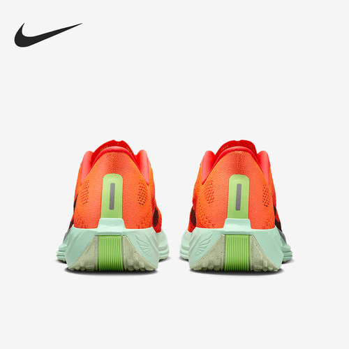 Nike/耐克正品Pegasus Plus 女士公路时尚跑步鞋FQ7261-600