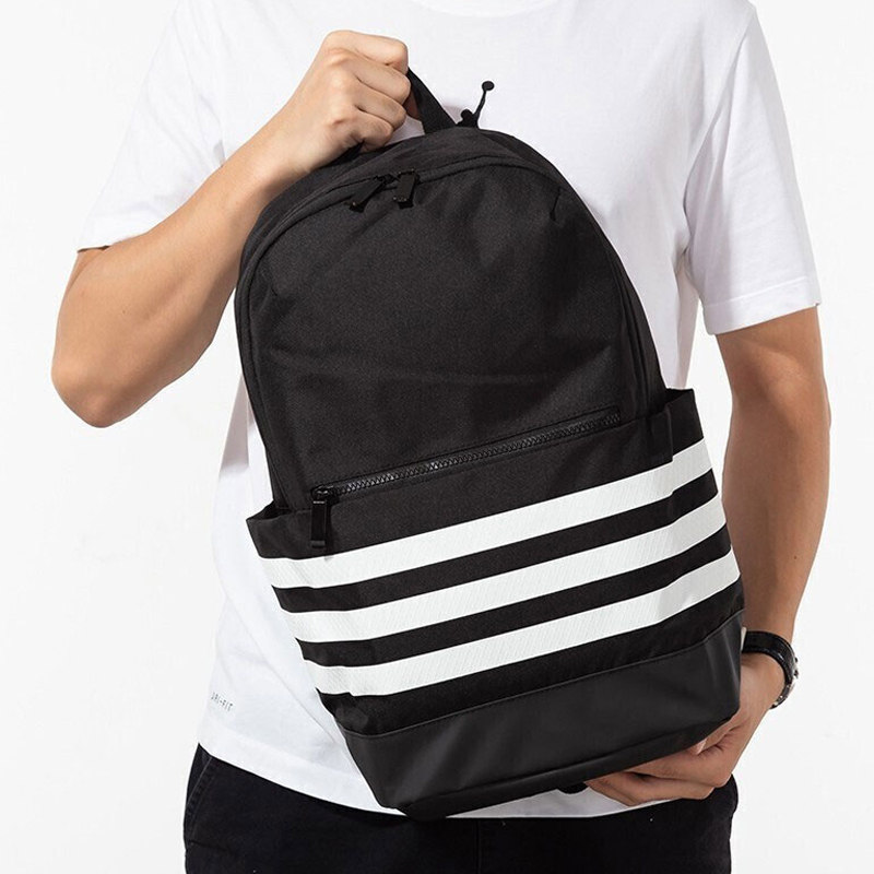 Adidas/阿迪达斯正品休闲男女运动户外旅行双肩背包 EI6327 - 实物图