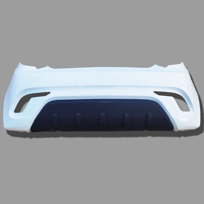 金彭V8电动四轮汽车新款后保险杠后杠新能源金彭V8电动轿车后护杠