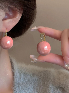 新款2025复古港风甜美粉色珍珠耳扣耳环女简约轻奢高级感耳饰耳坠