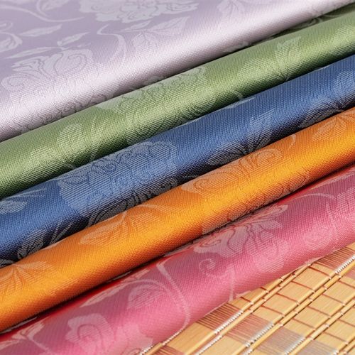 缠枝牡丹纱暗纹纱汉服面料交领立领松塔汉服