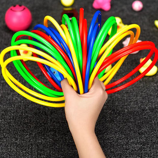 5个加粗地摊夜市套圈塑料套圈圈 亲子 圈投掷环儿童玩具批发爆款